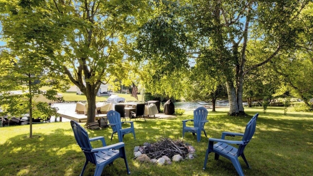 Photo of Patio Balcony in Central Lake