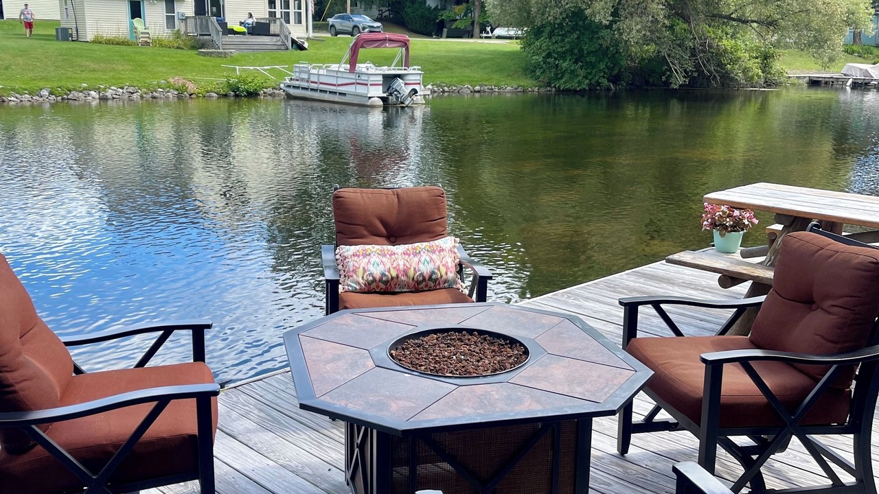 Photo of Outdoor in Central Lake