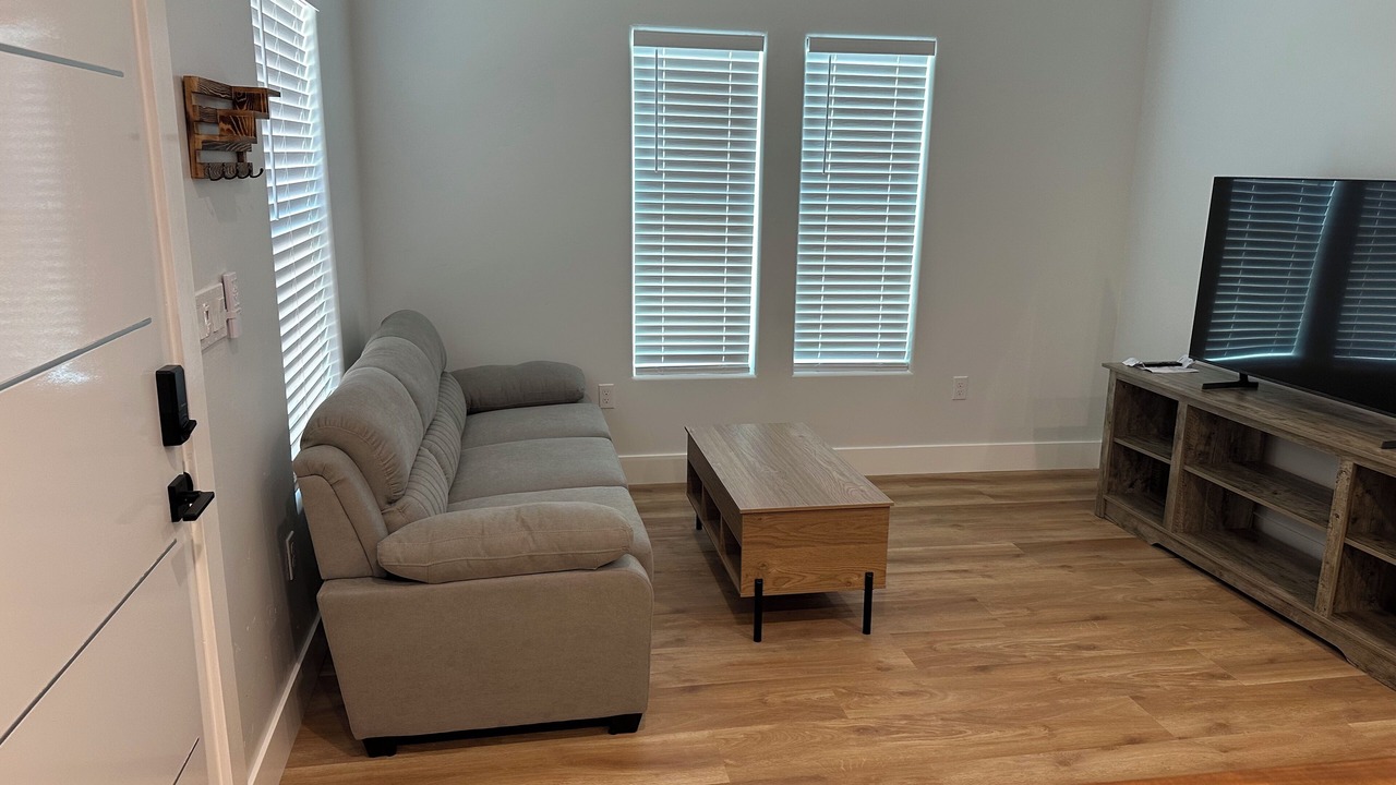 Photo of Livingroom in Sacramento