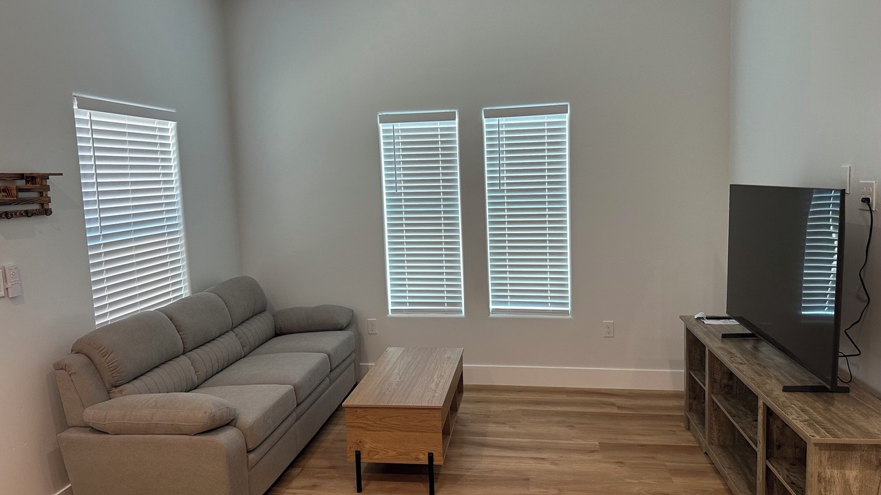 Photo of Livingroom in Sacramento