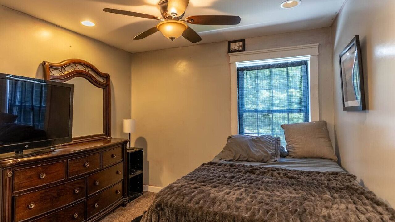 Photo of Bedroom in Ripley