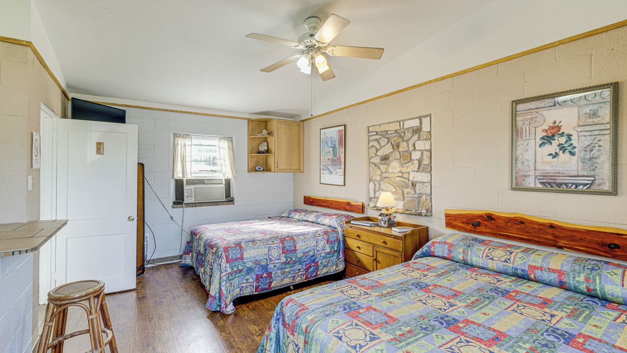 Photo of Bedroom in Whitney