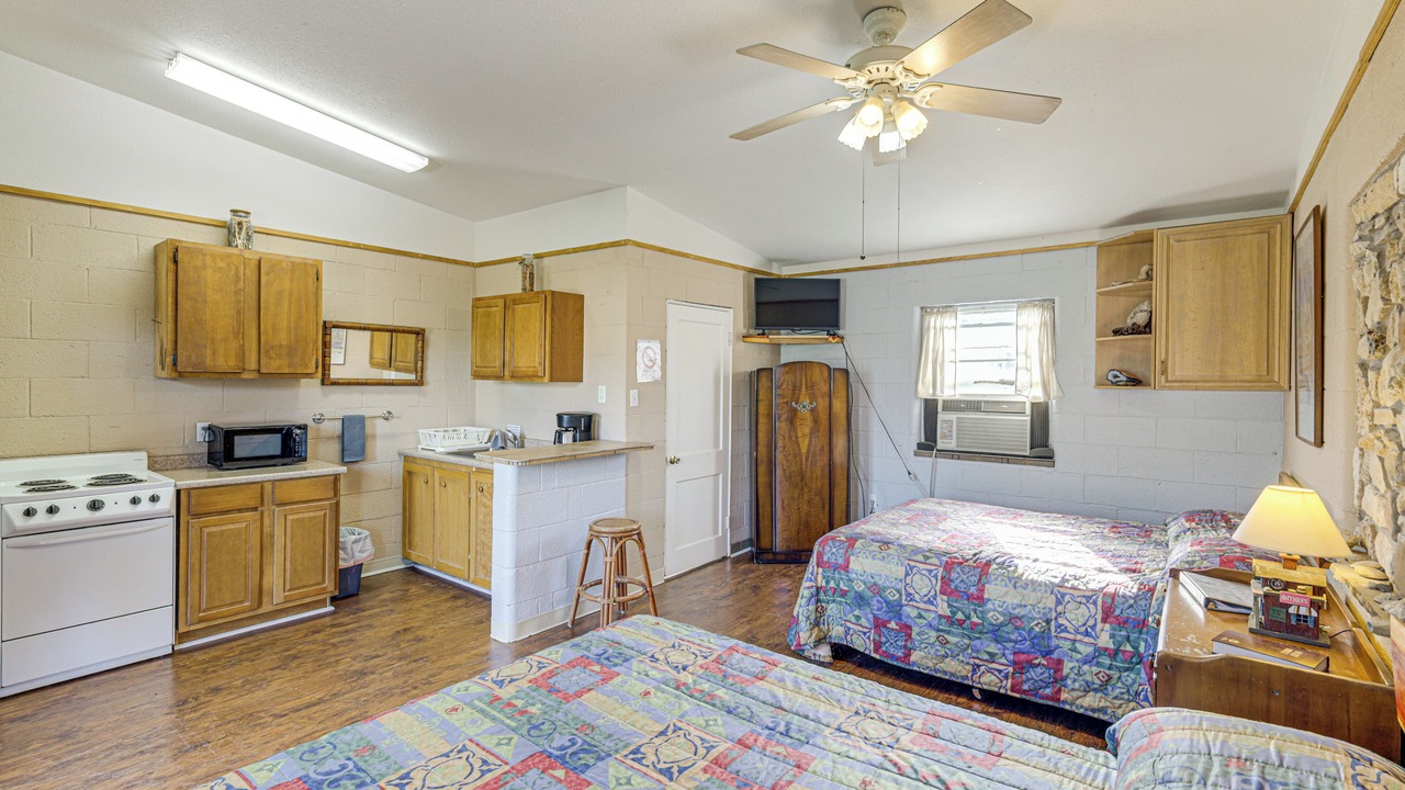 Photo of Bedroom in Whitney