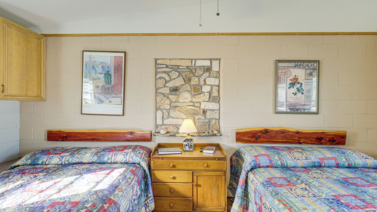 Photo of Bedroom in Whitney