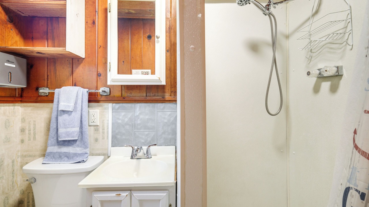 Photo of Bathroom in Whitney