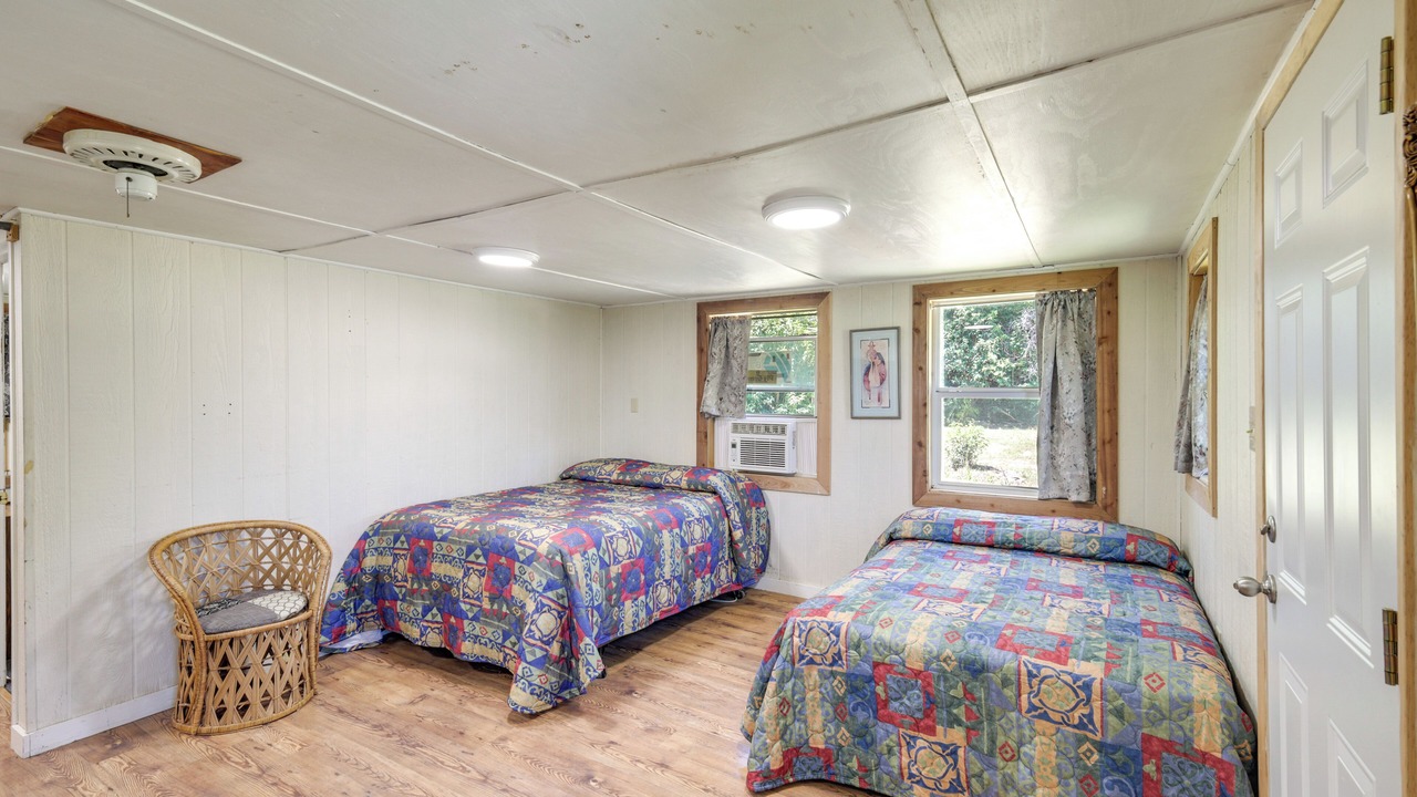 Photo of Bedroom in Whitney