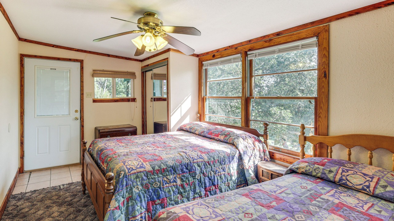 Photo of Bedroom in Whitney