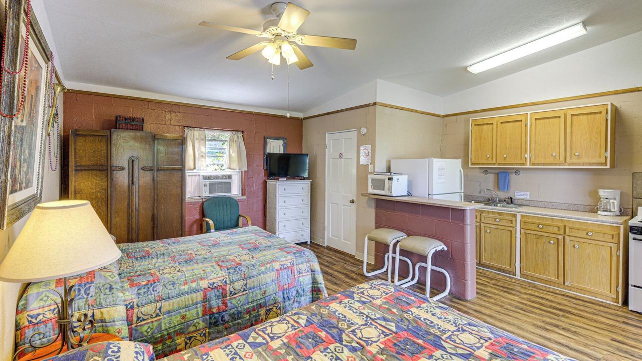 Photo of Bedroom in Whitney