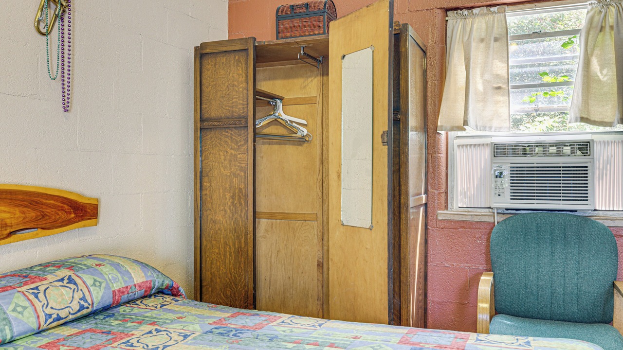 Photo of Bedroom in Whitney