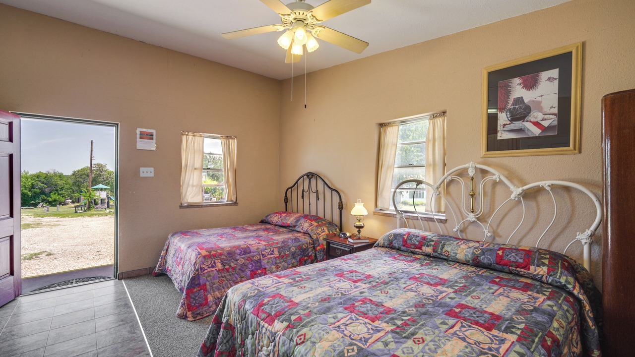 Photo of Bedroom in Whitney