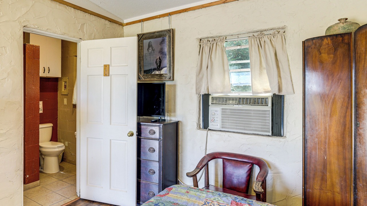 Photo of Bedroom in Whitney