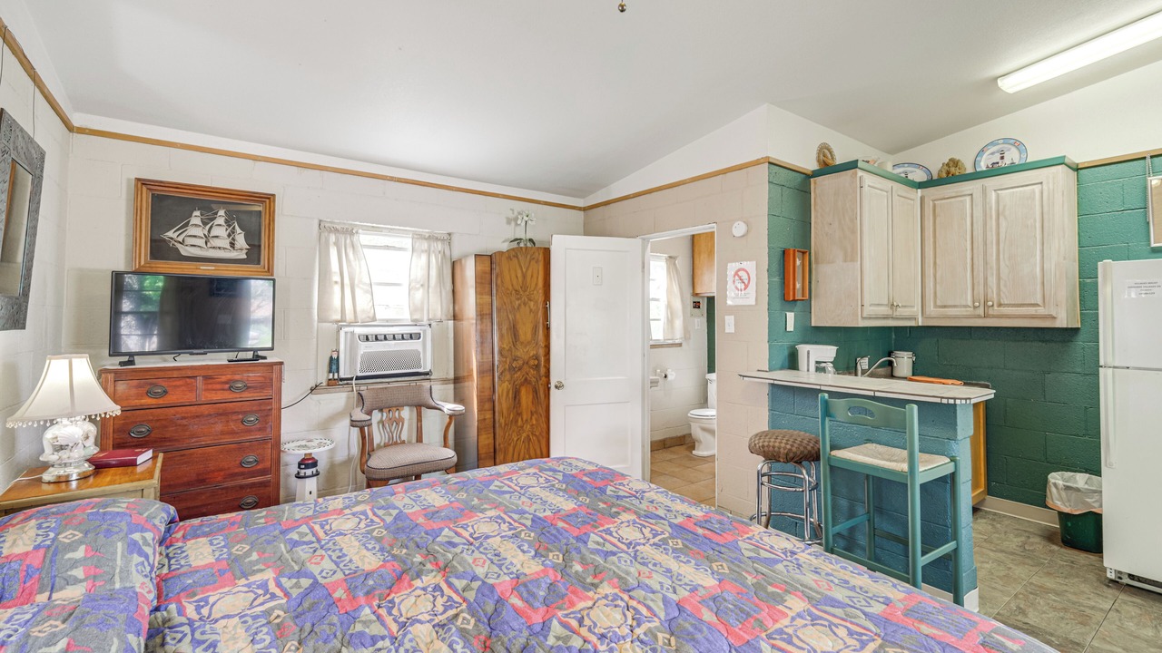 Photo of Bedroom in Whitney