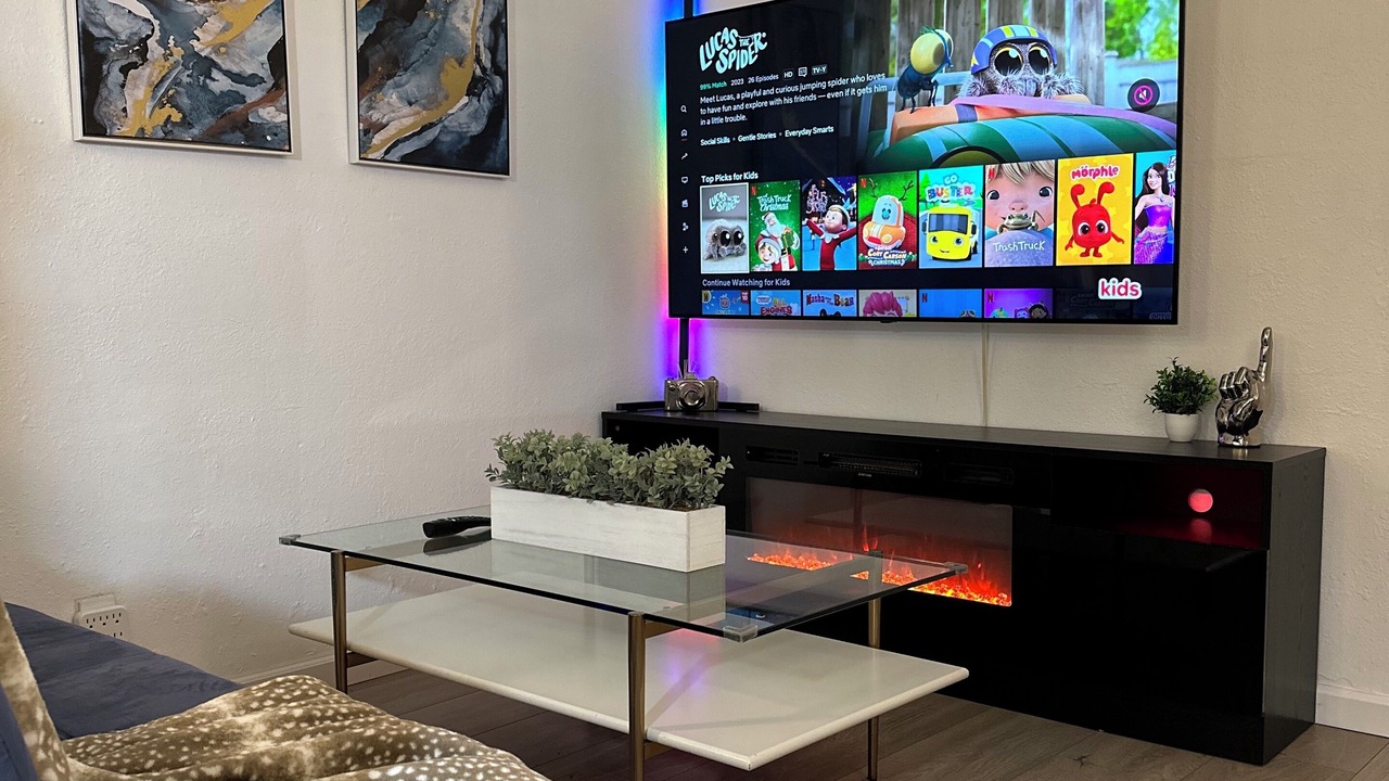 Photo of Others in Broadway - Palmhaven