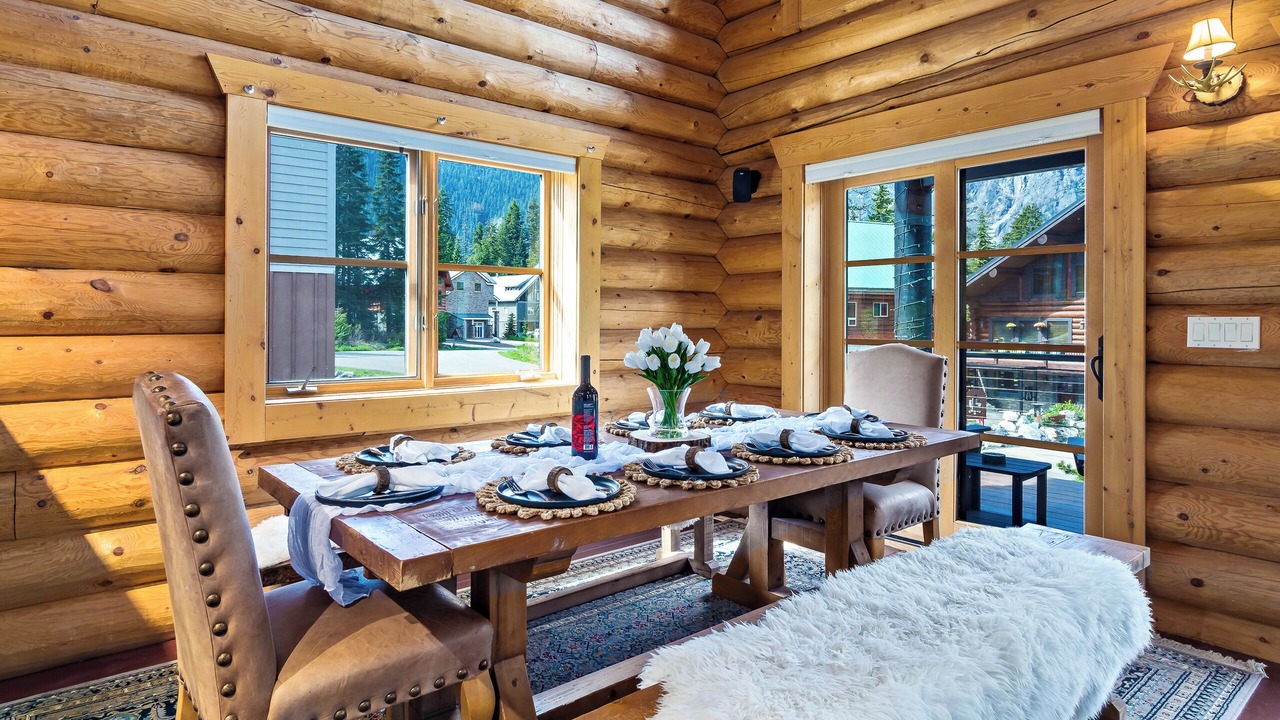 Photo of Bedroom in Snoqualmie Pass