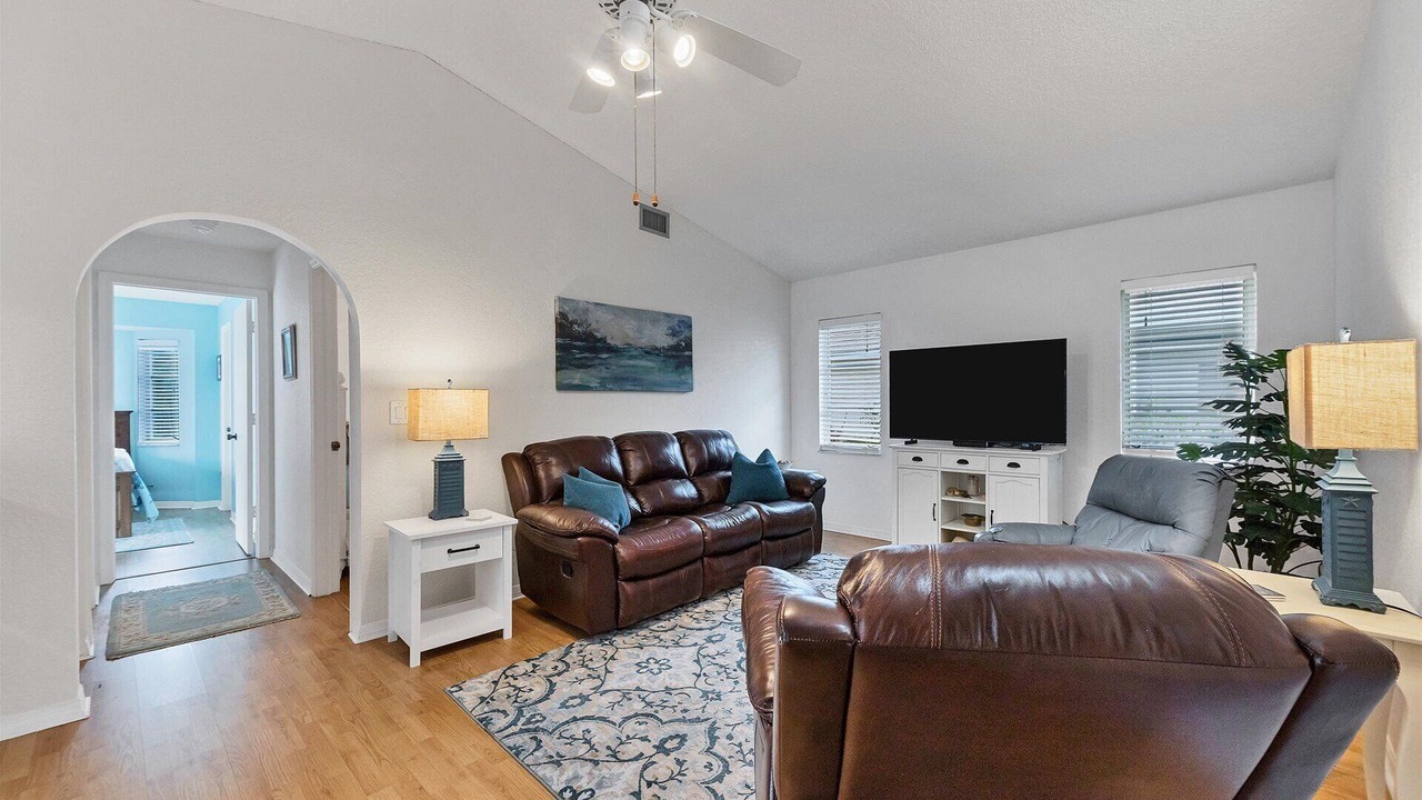 Photo of Livingroom in Deep Creek
