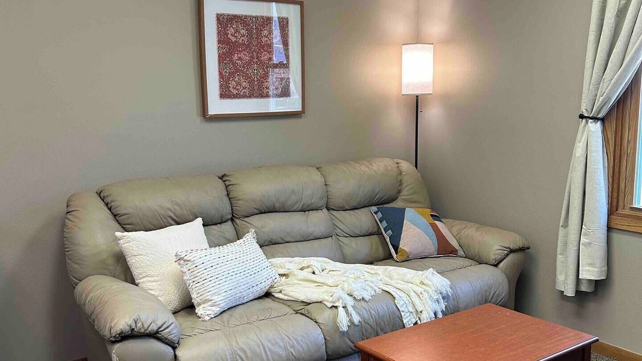 Photo of Livingroom in West Union
