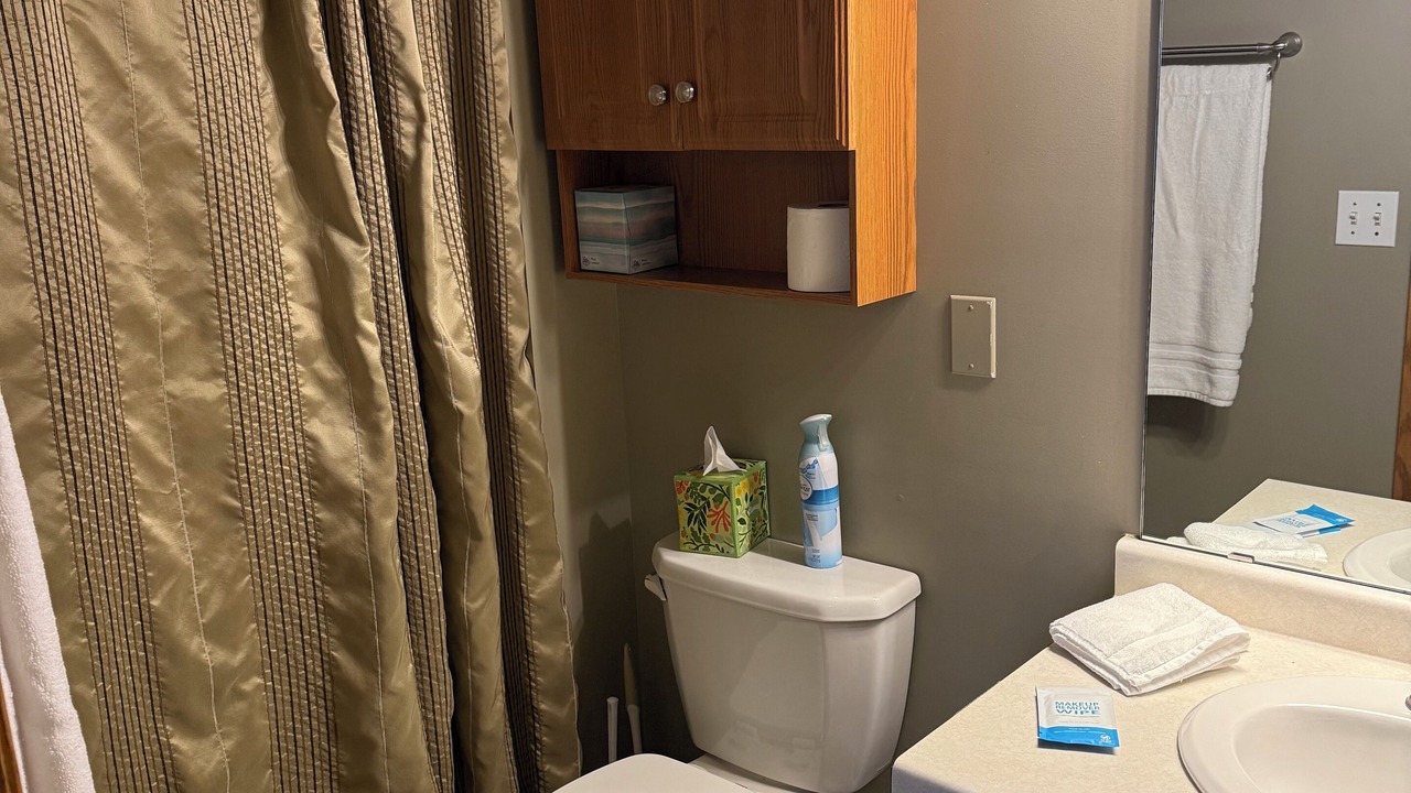 Photo of Bathroom in Lyle