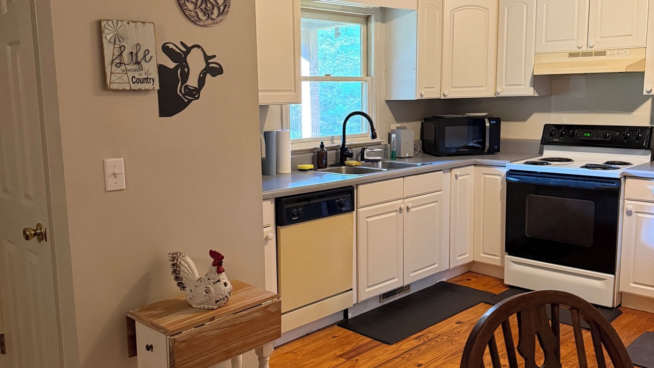 Photo of Kitchen in Jewell
