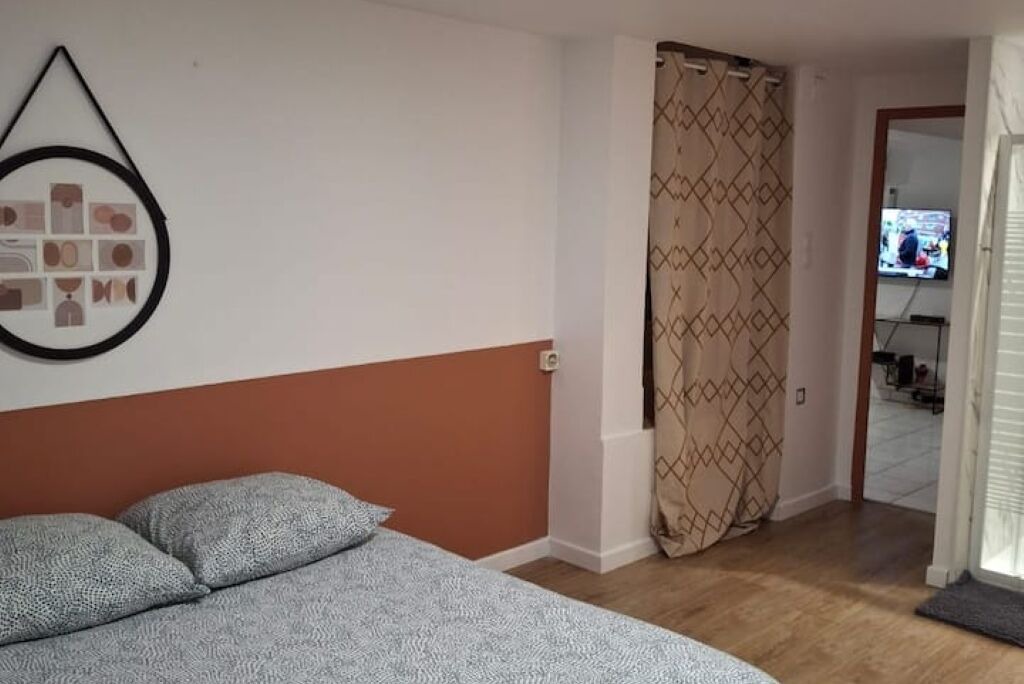 Photo of Bedroom in Ancely