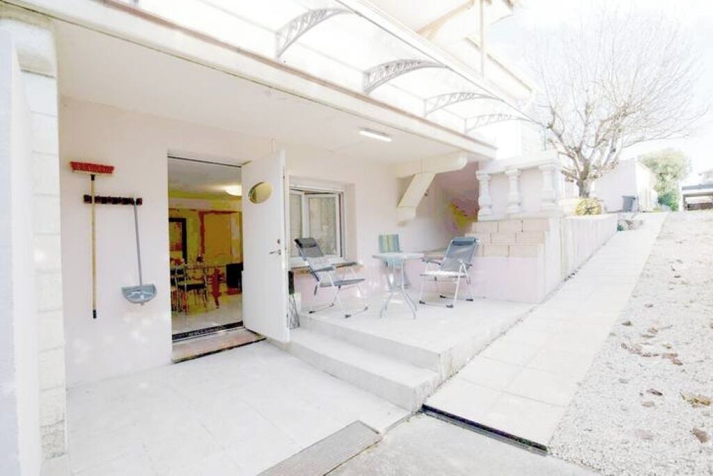 Photo of Outdoor in Ancely