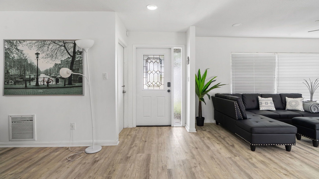 Photo of Livingroom in Tampa