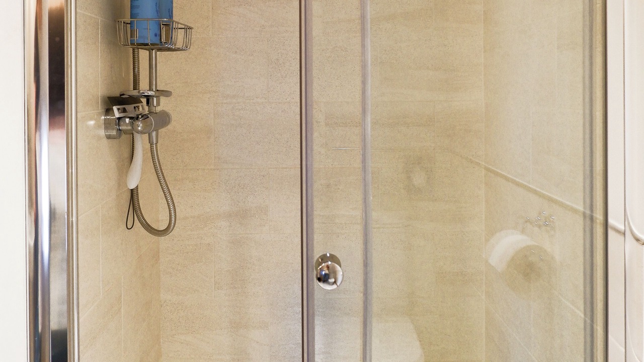 Photo of Bathroom in Crickhowell