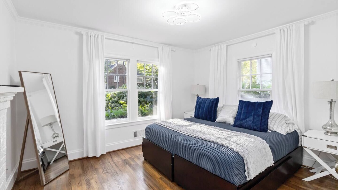 Photo of Bedroom in Home Park