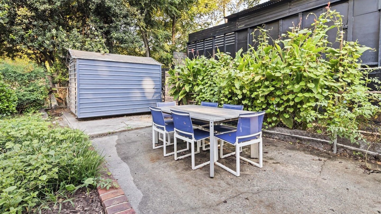 Photo of Outdoor in Home Park