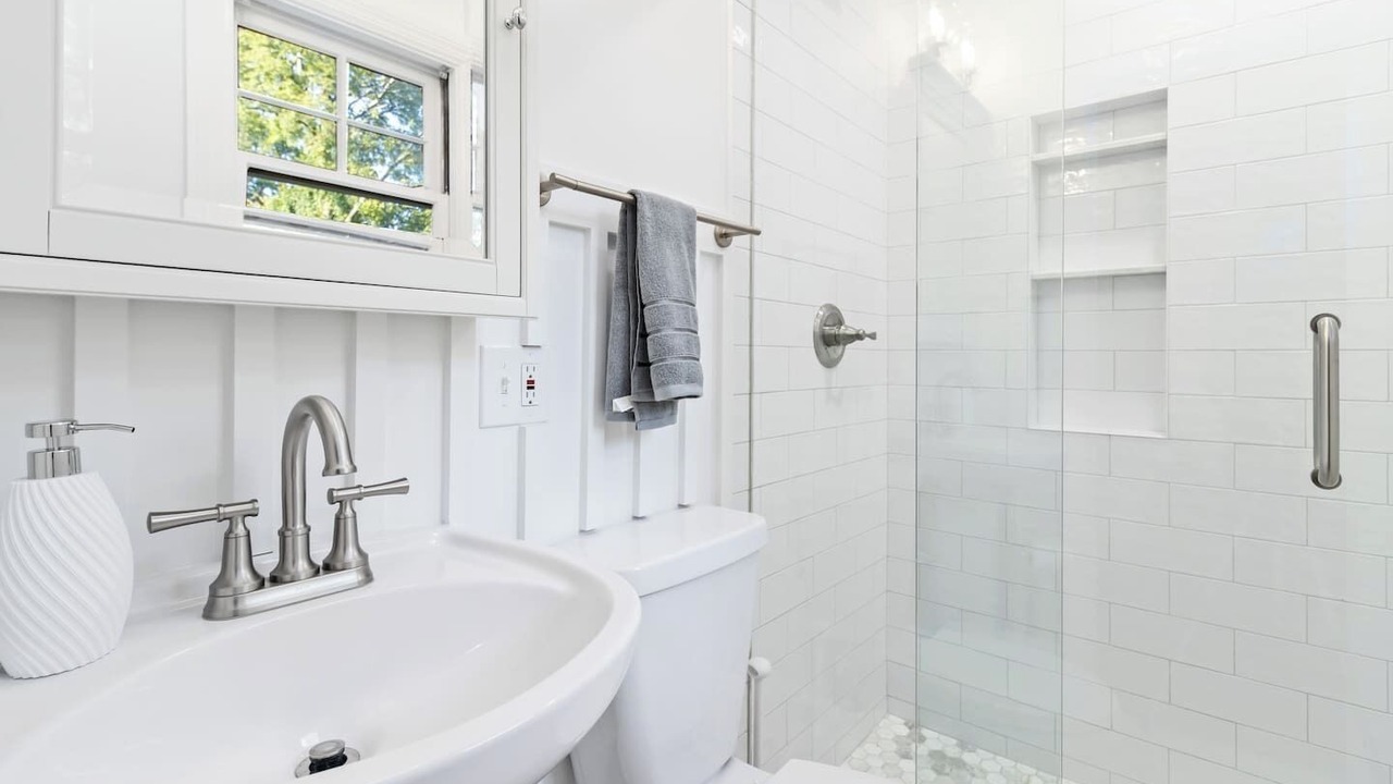 Photo of Bathroom in Home Park