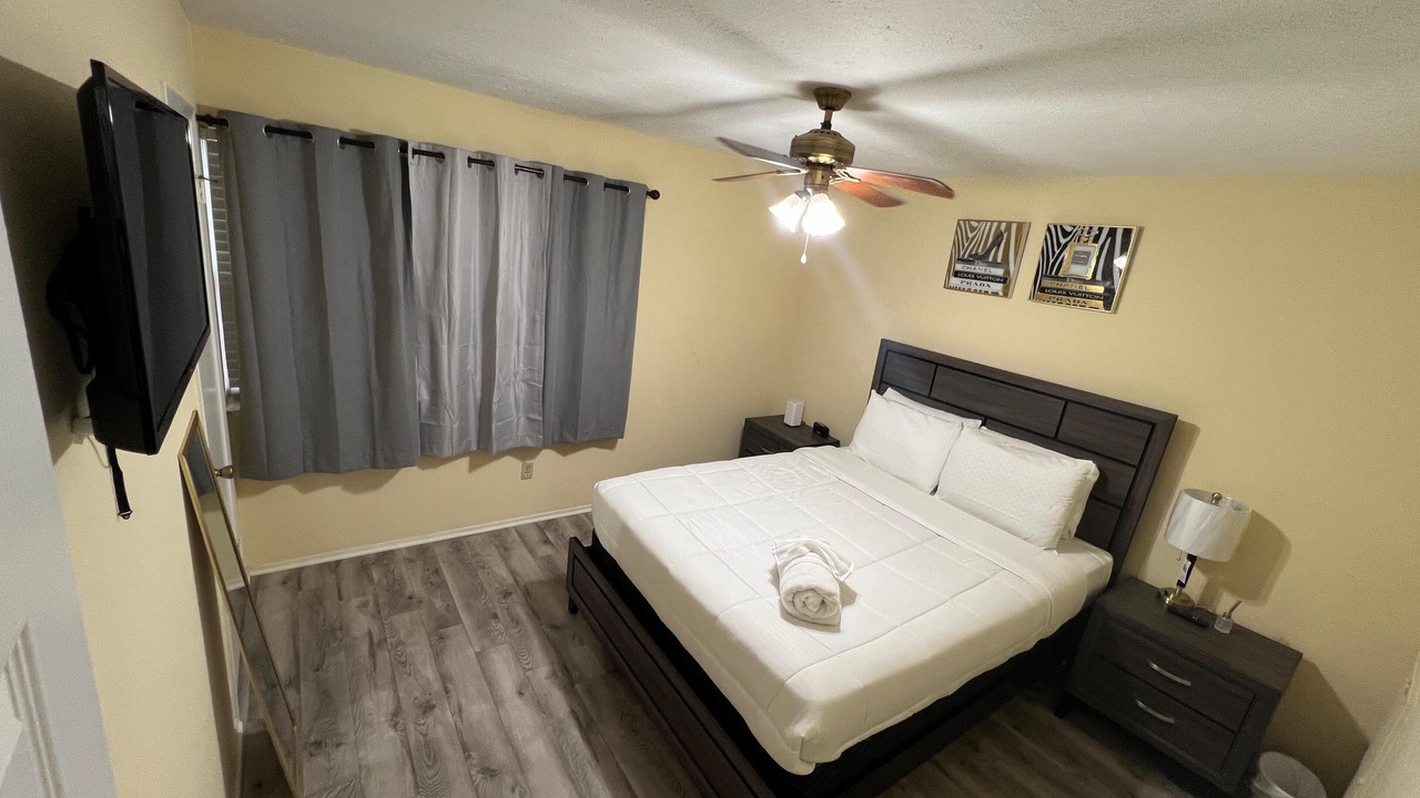 Photo of Bedroom in Barker