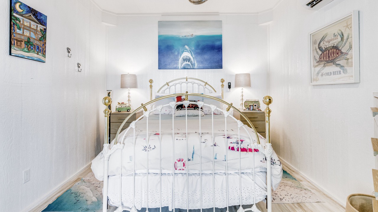 Photo of Bedroom in Port Bolivar