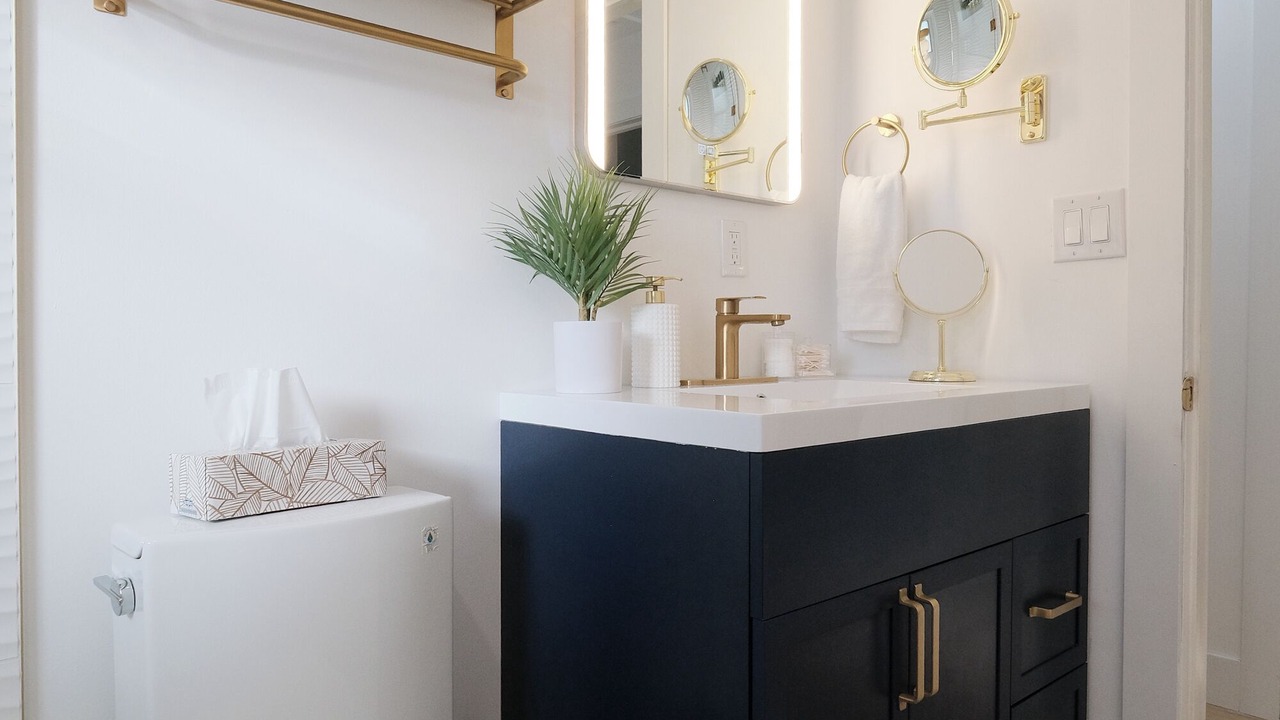 Photo of Bathroom in St. Davids