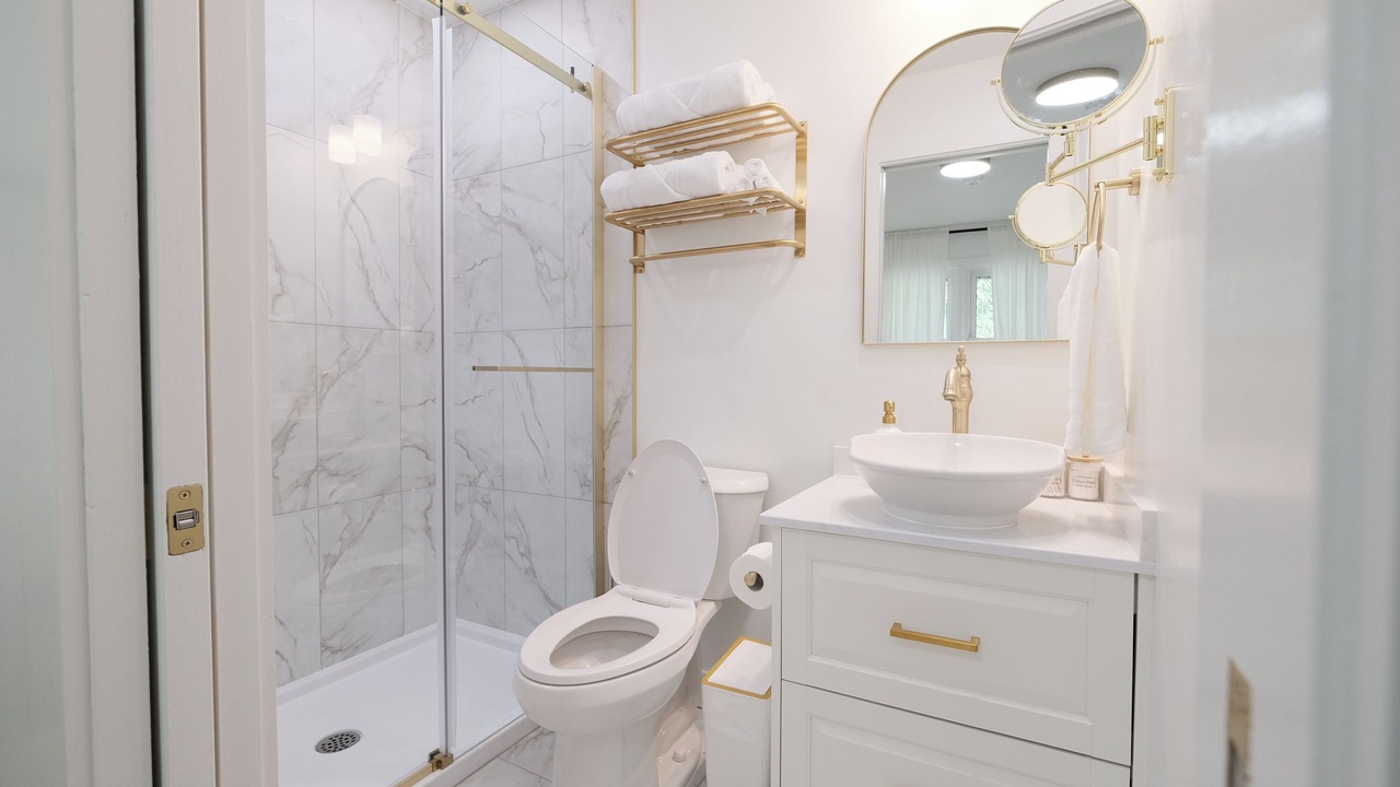 Photo of Bathroom in St. Davids