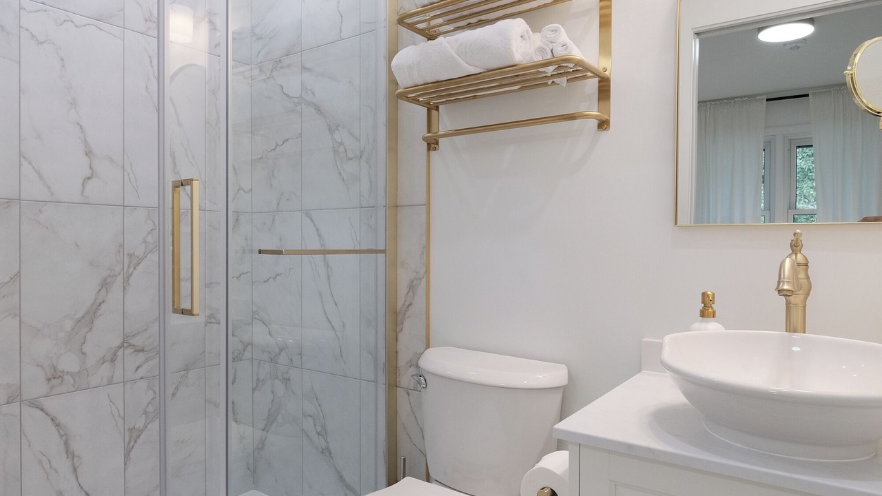 Photo of Bathroom in St. Davids