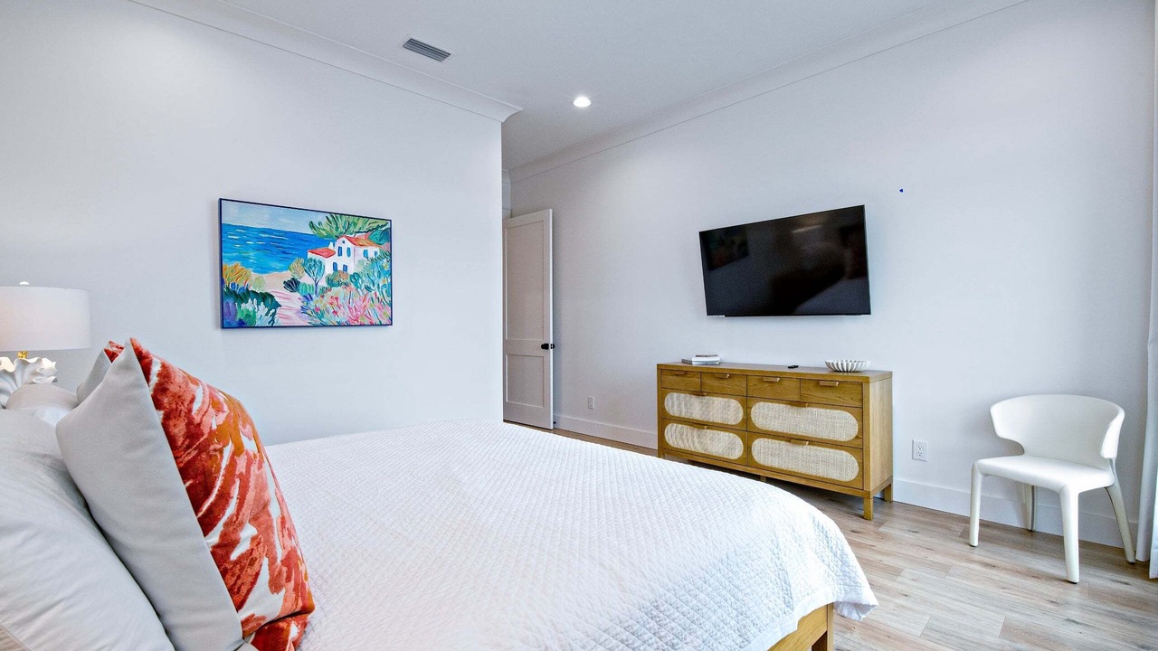 Photo of Bedroom in Southpointe