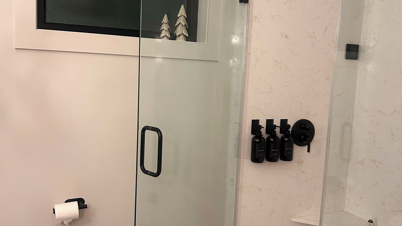 Photo of Bathroom in Ames