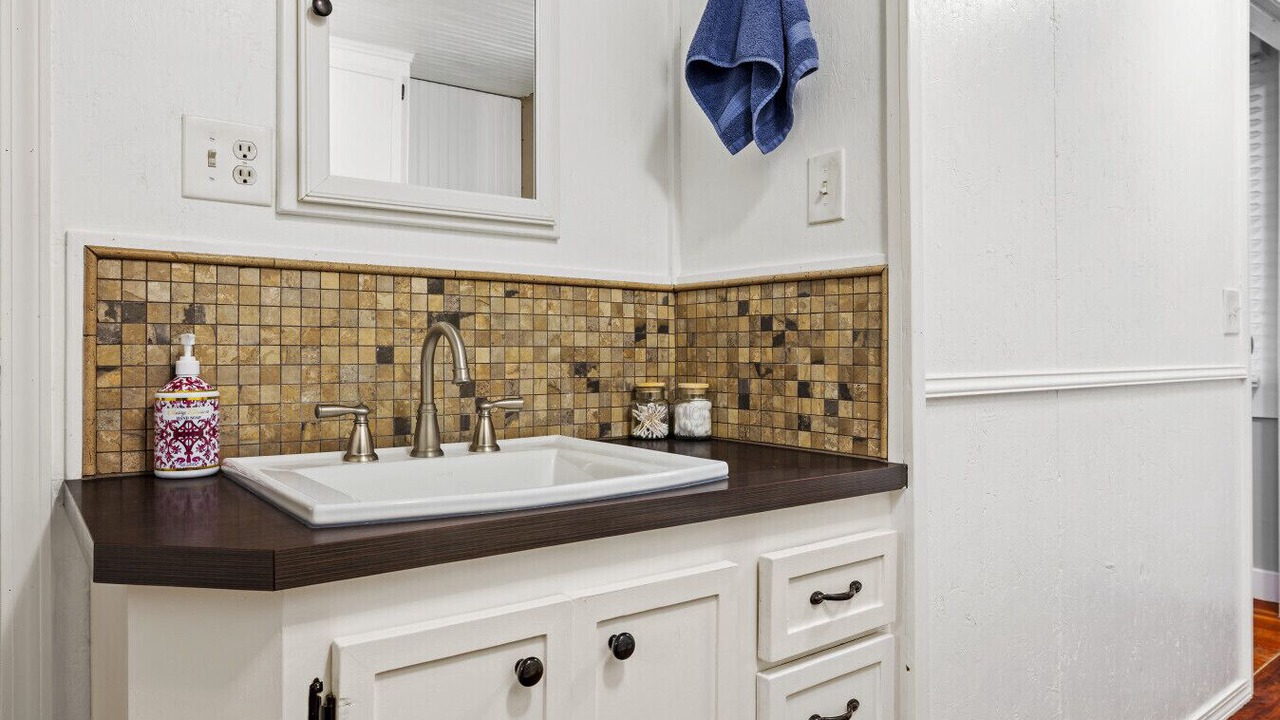 Photo of Bathroom in Boardman