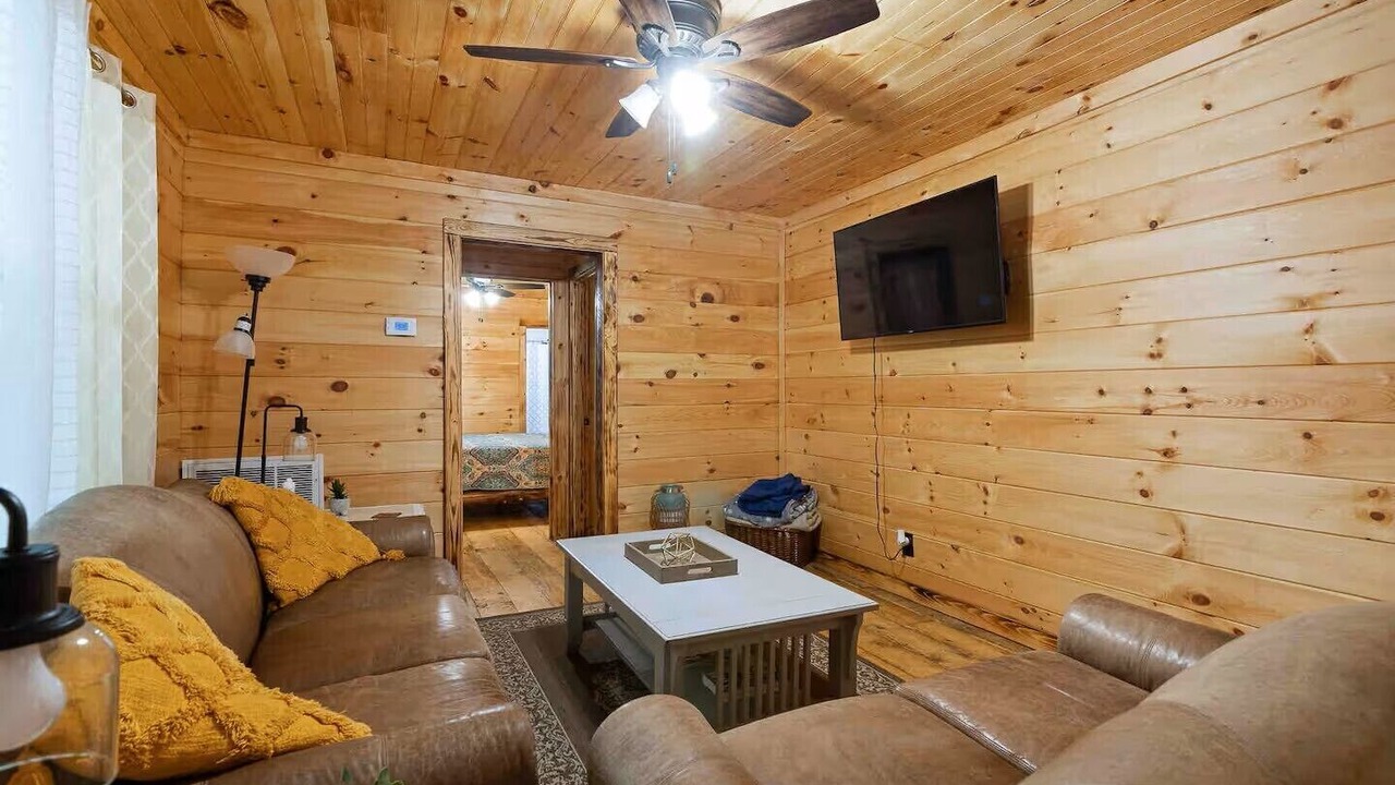 Photo of Livingroom in Blue Ridge