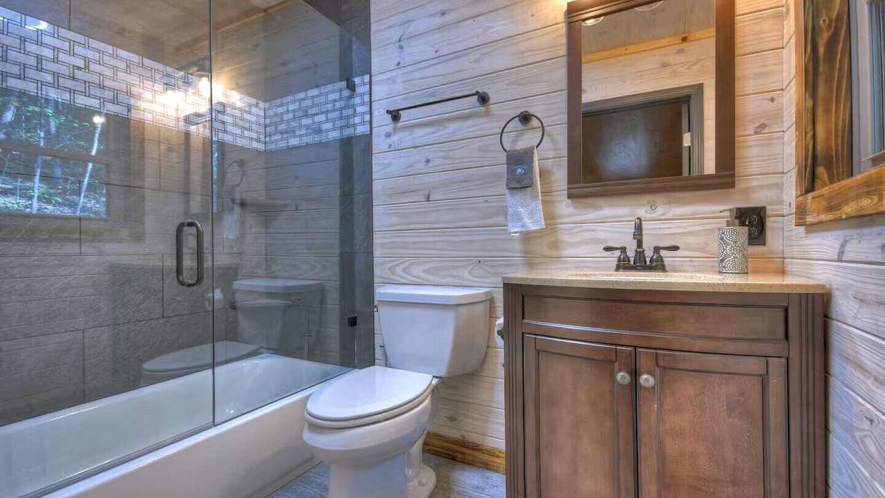 Photo of Bathroom in Blue Ridge