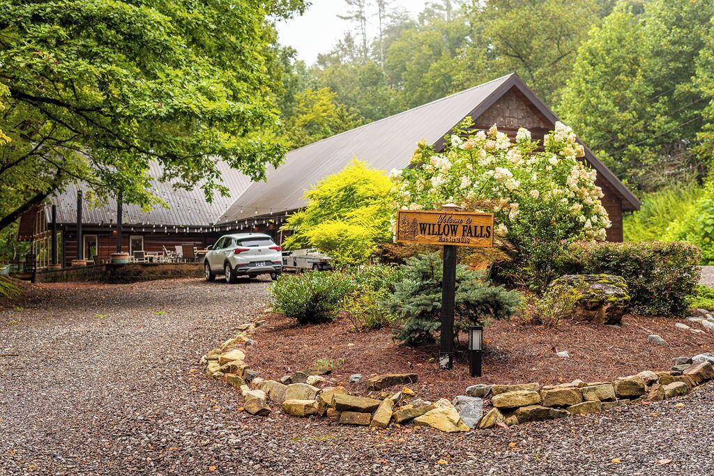 Photo of Outdoor in Blue Ridge