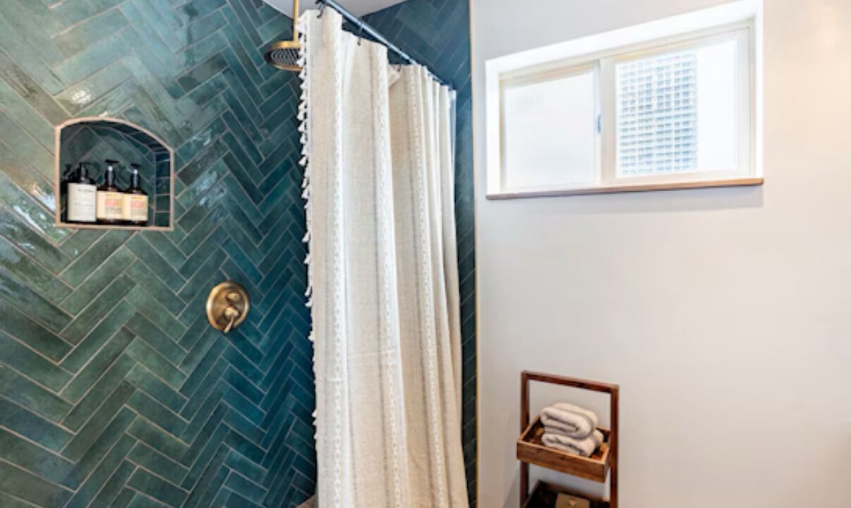Photo of Bathroom in Midtown