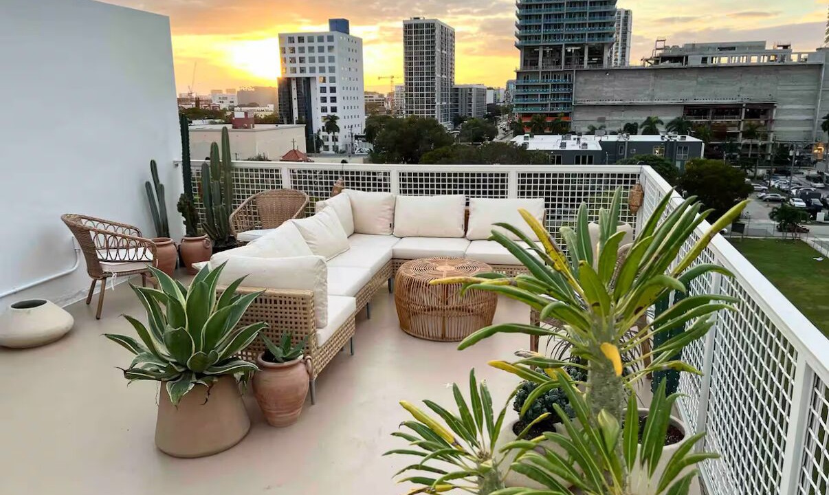 Photo of Patio Balcony in Midtown