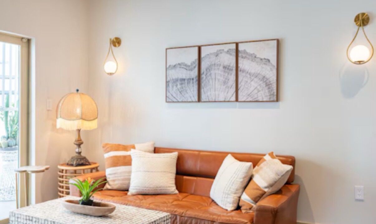 Photo of Livingroom in Midtown
