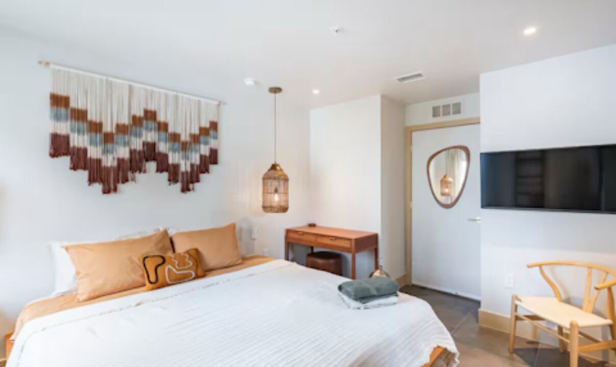 Photo of Bedroom in Midtown