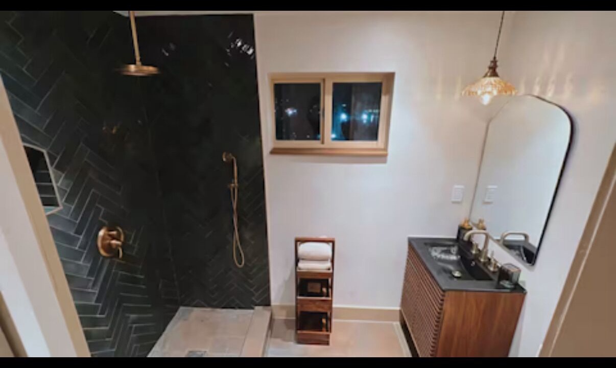 Photo of Bathroom in Midtown
