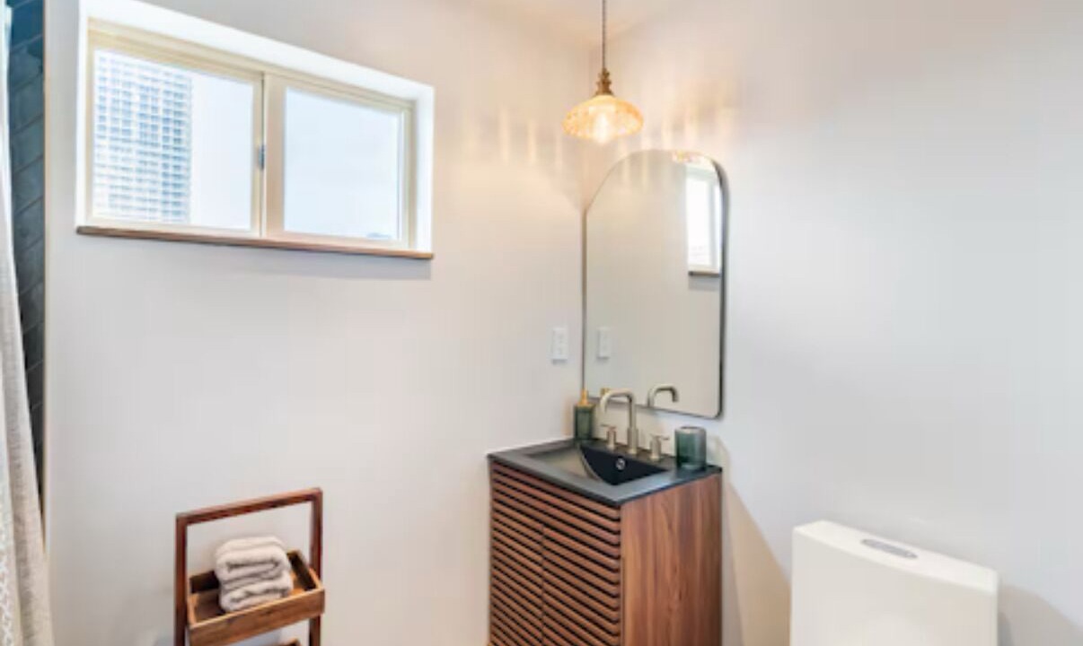 Photo of Bathroom in Midtown