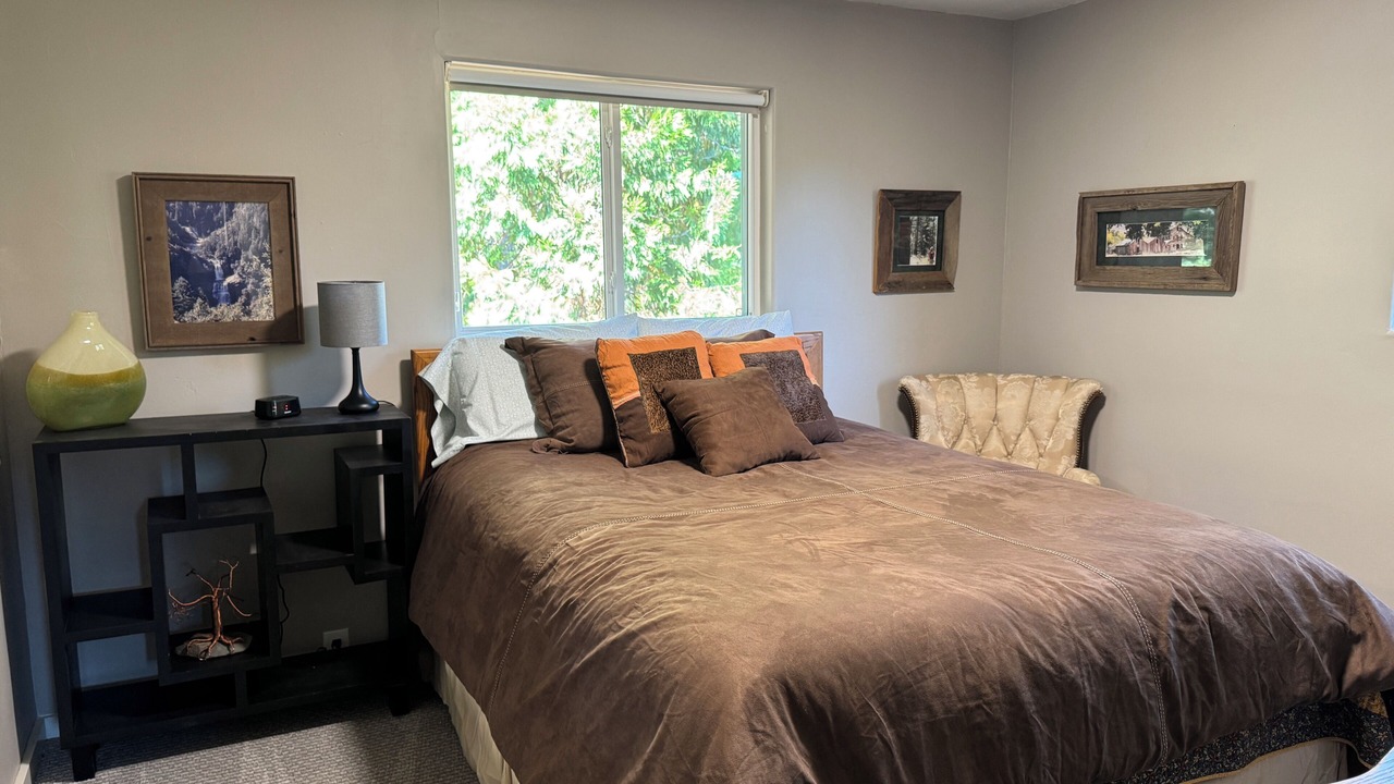 Photo of Bedroom in Trail