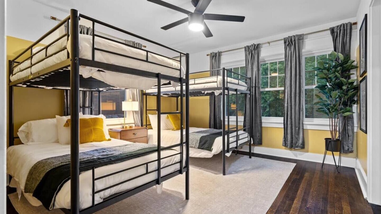 Photo of Bedroom in Hanover Place