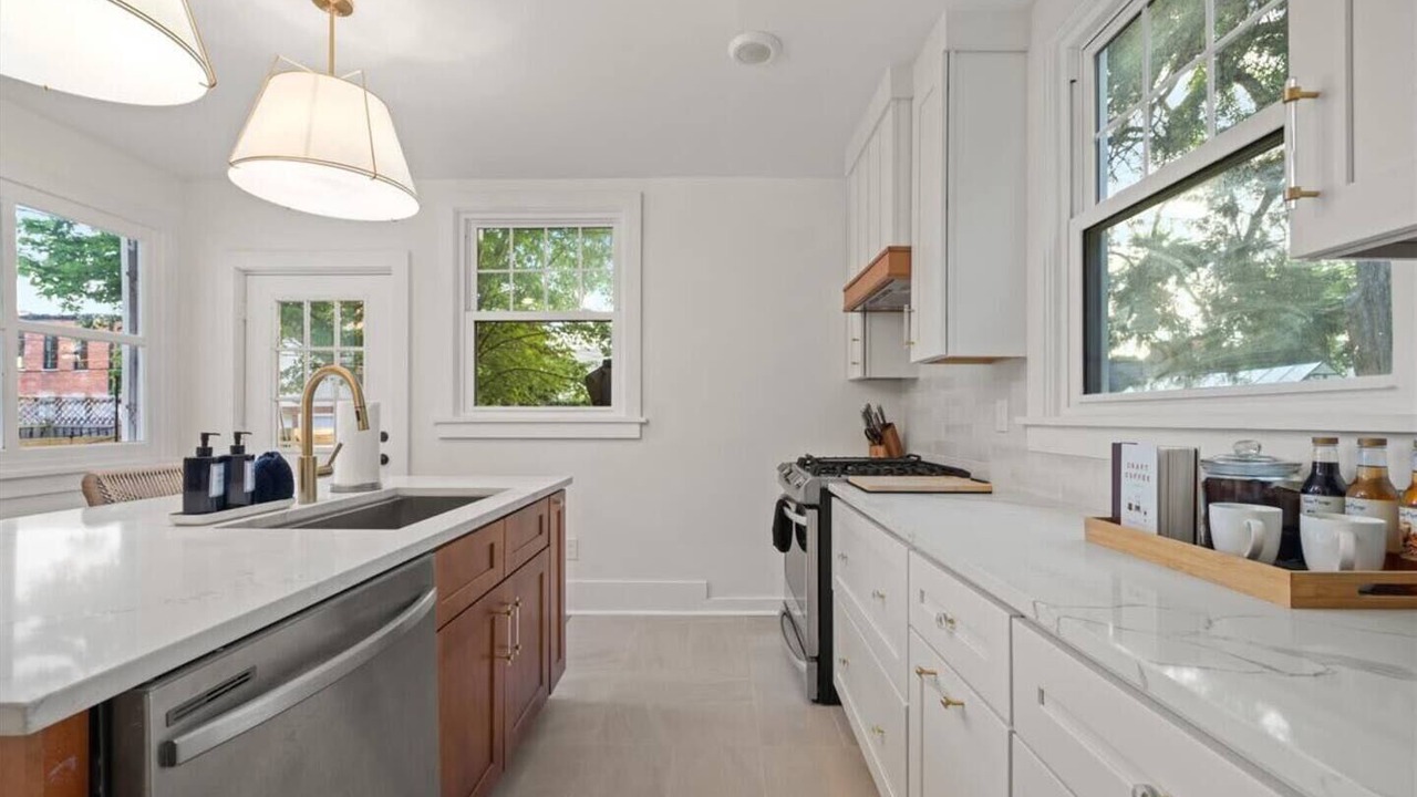 Photo of Kitchen in Hanover Place
