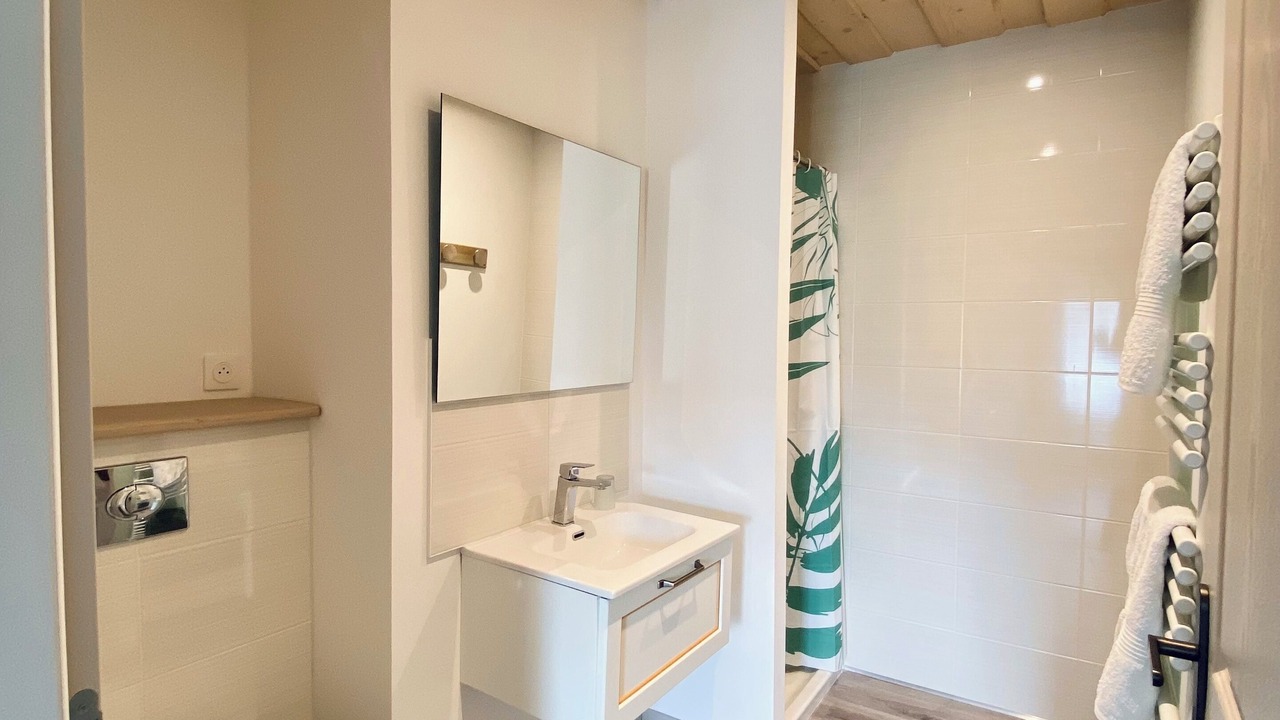 Photo of Bathroom in Saillenard